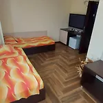 بيت ضيافة ели