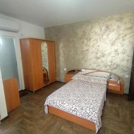 ели 3*