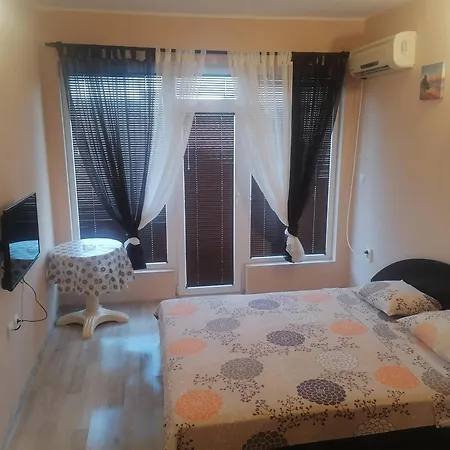 Къща за гости ели 3*