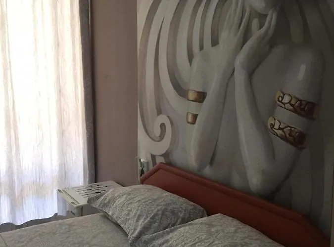 Къща за гости ели 3*