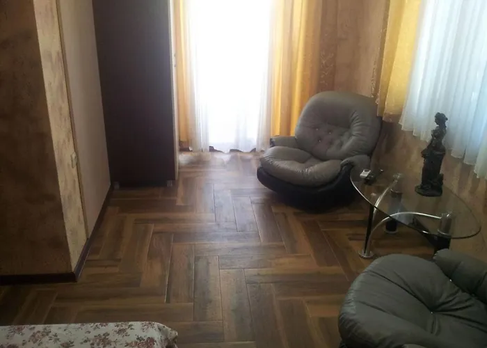 Къща за гости ели 3*