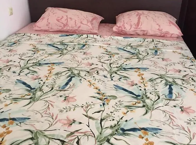 ели Къща за гости Приморско