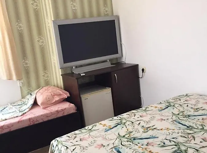 ели Приморско