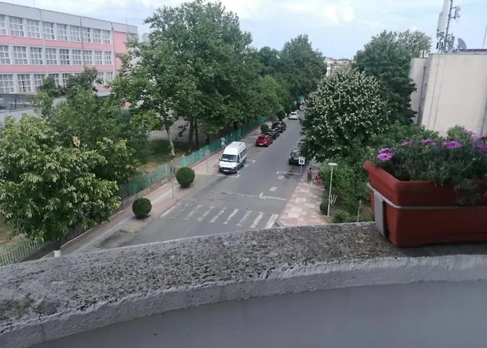 Къща за гости ели Приморско