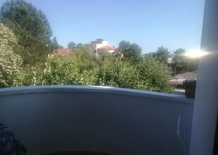 Къща за гости ели Приморско