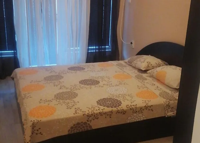 Къща за гости ели 3*