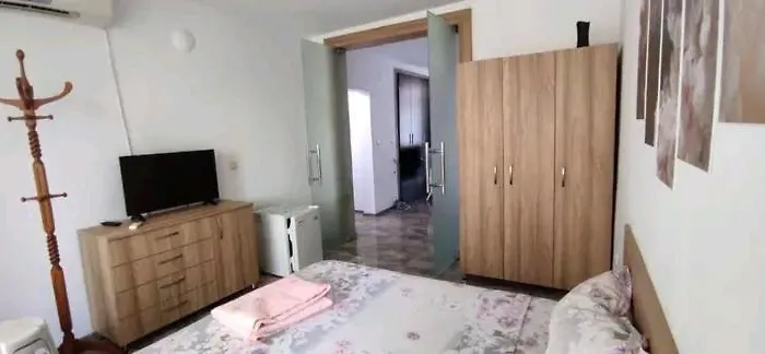 ели Къща за гости 3*