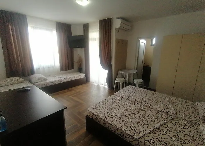 Къща за гости ели Приморско